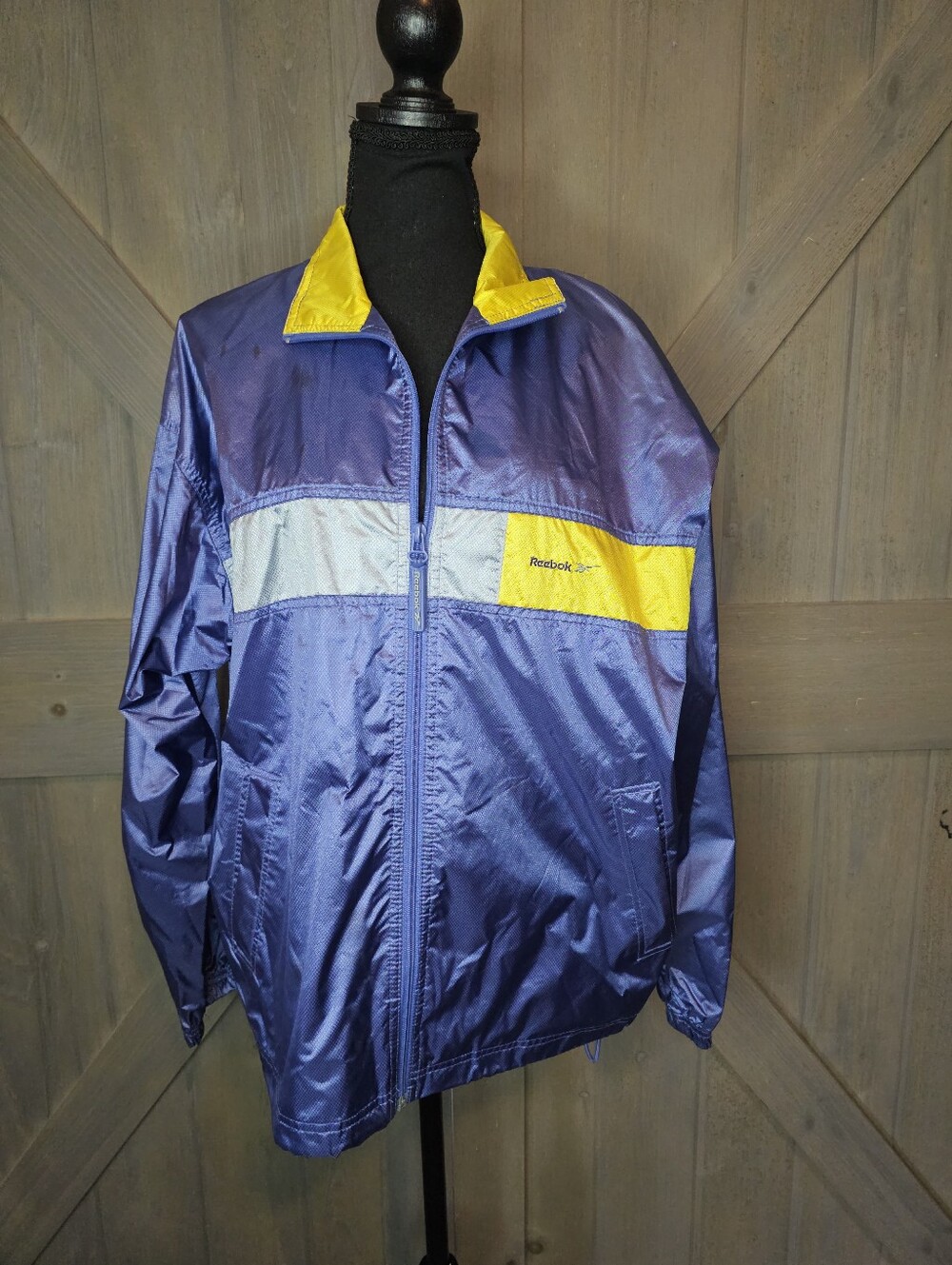 Vintage Reebok Windbreaker Jacket sz Large